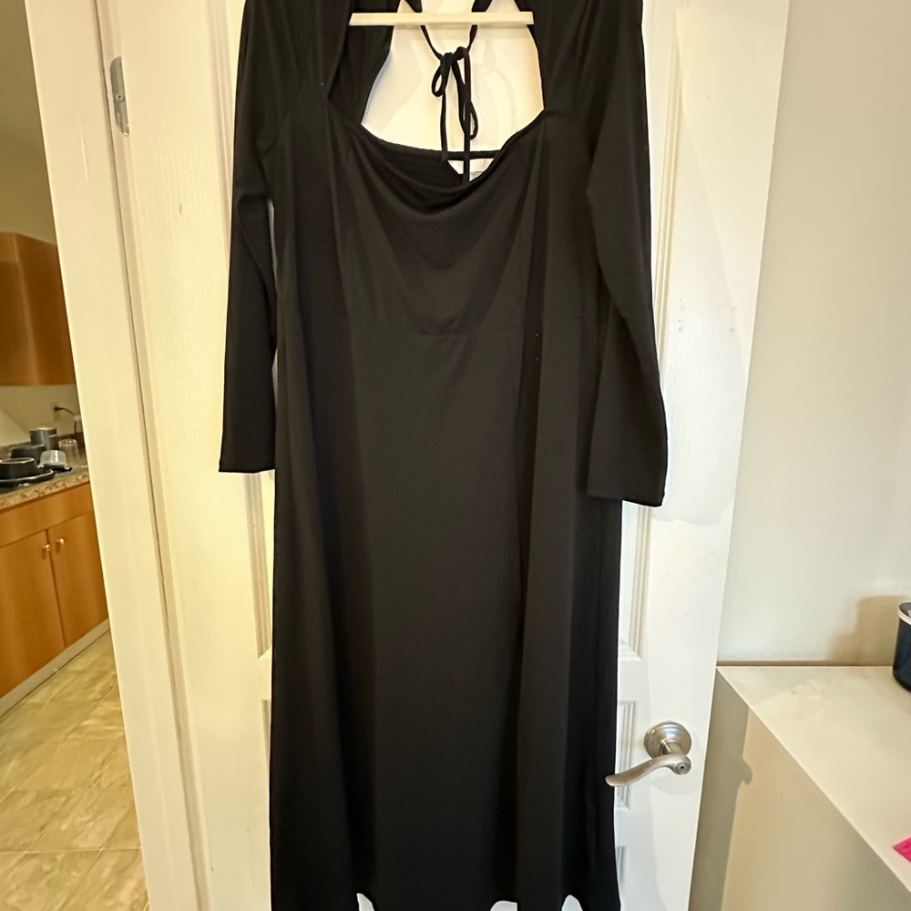 Chic Black Long Sleeve Dress